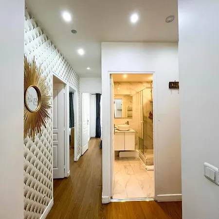 Apartment Urban Flat 17 - Pretty 3 Bdr Flat In Montorgueil